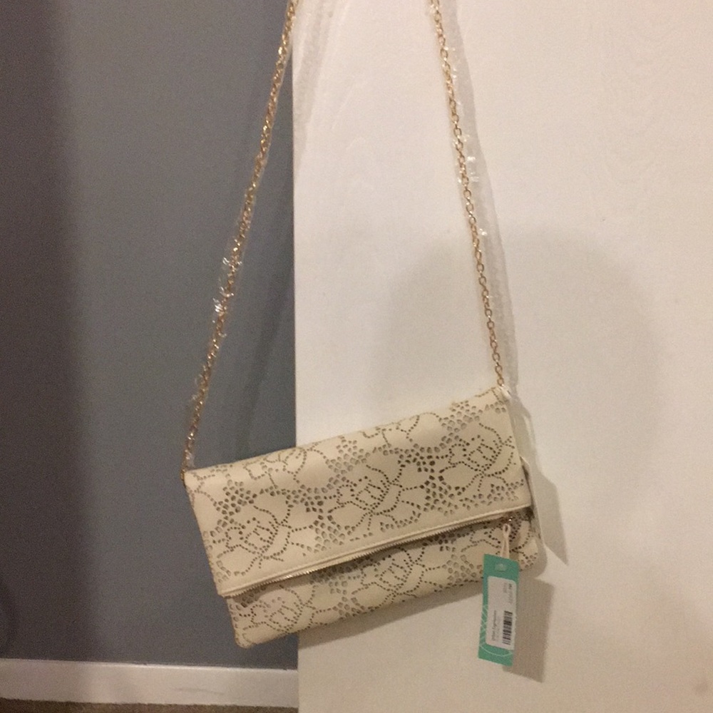 Urban Expressions Arabella Clutch